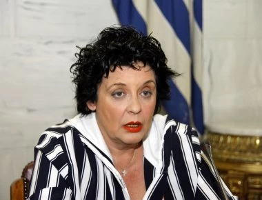 Λιάνα Κανέλλη: Άρπαξε φωτιά το αυτοκίνητο της - «H Πυροσβεστική βρήκε πανί στο πάτο της μηχανής»